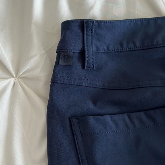 Lululemon ABC Classic-Fit 5 Pocket Warpstreme Men’s Pant 34W 32L - Picture 6 of 6